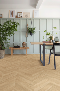 Quick Step: Impressive Patterns Chevron Oak Medium